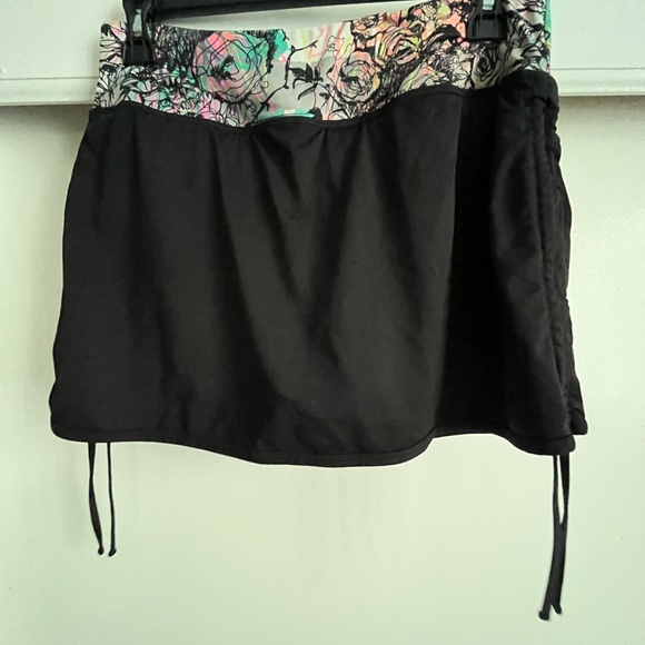 Fila Tennis Skirt - Picture 2 of 2